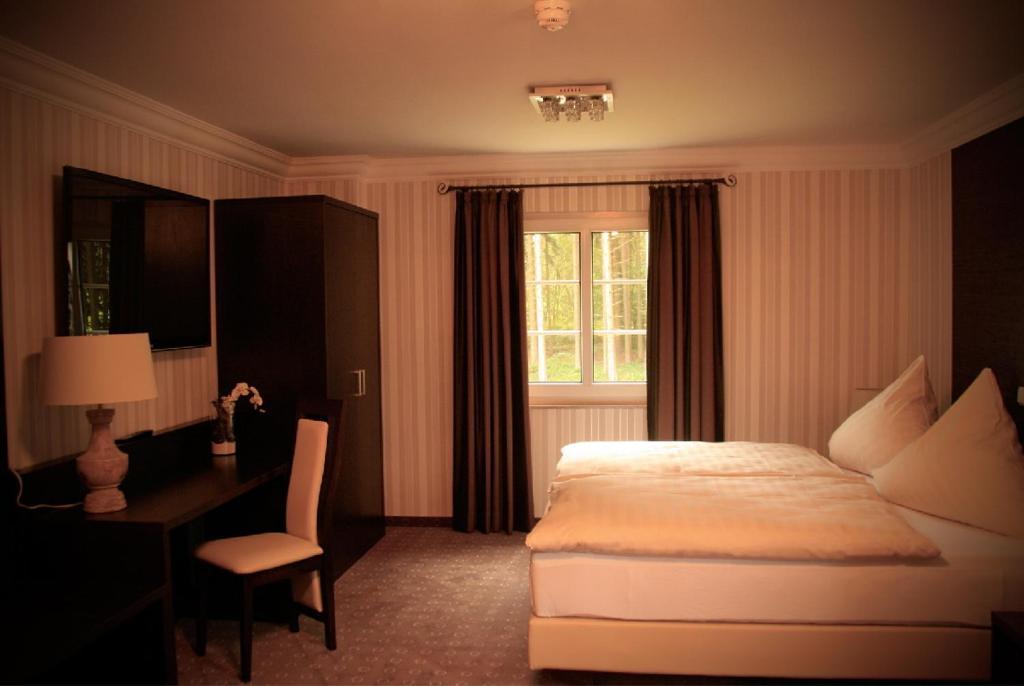 Waldhotel Marienheide Екстериор снимка