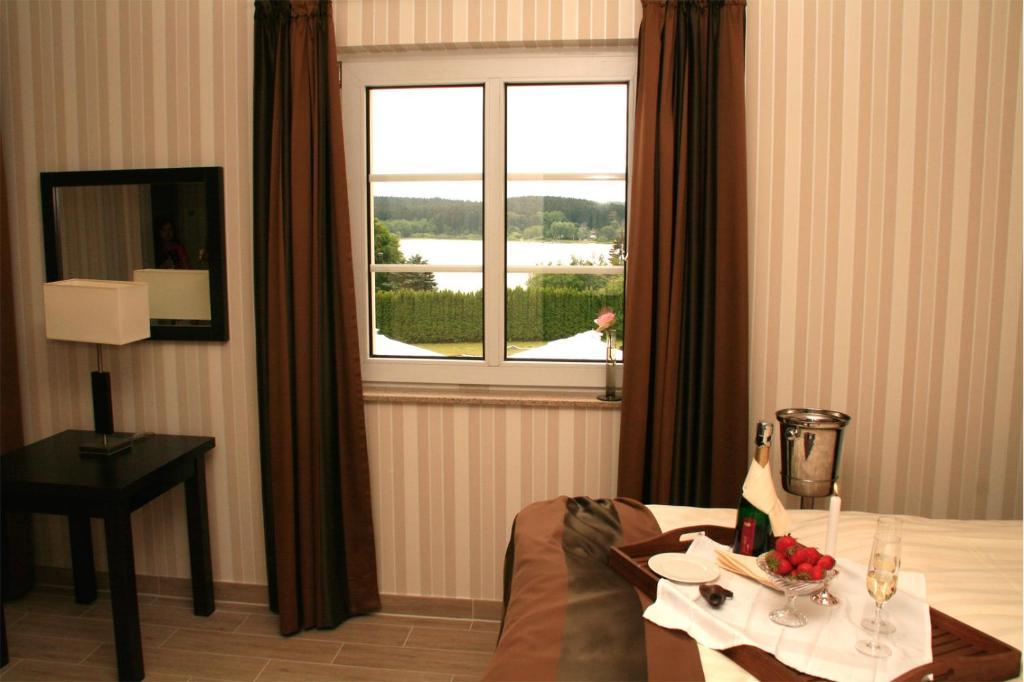 Waldhotel Marienheide Екстериор снимка